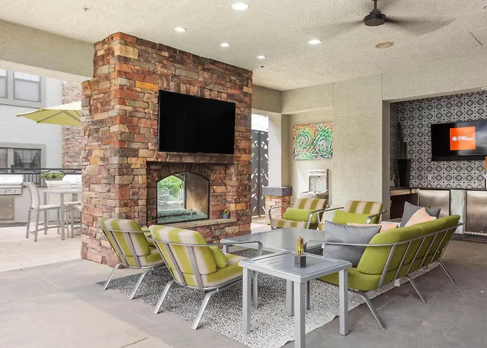 Apartment Cozysuites By The Stadium With Pool 29