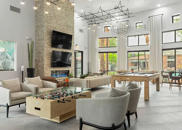 Apartment Cozysuites By The Stadium With Pool 29 *