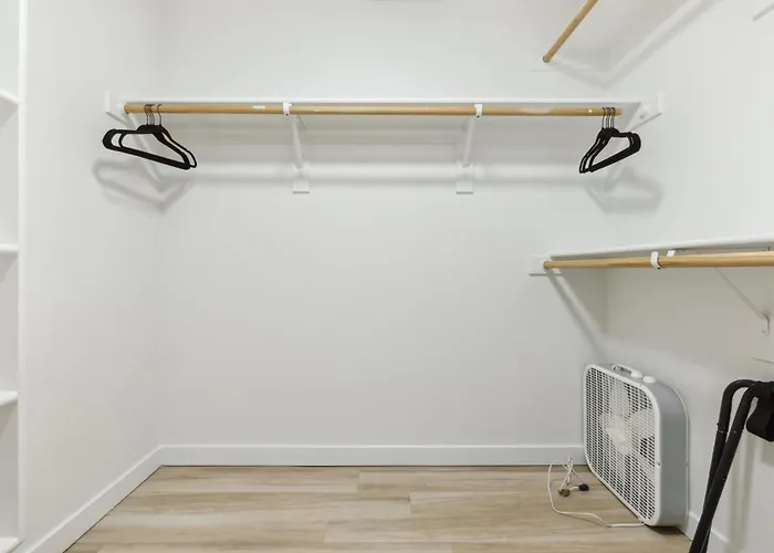 Apartment Cozysuites By The Stadium With Pool 29 Glendale